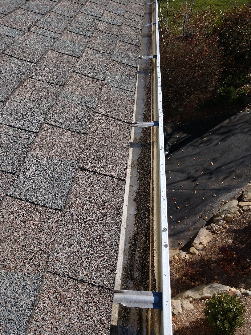 Clean Pro Gutter Cleaning Des Moines cover