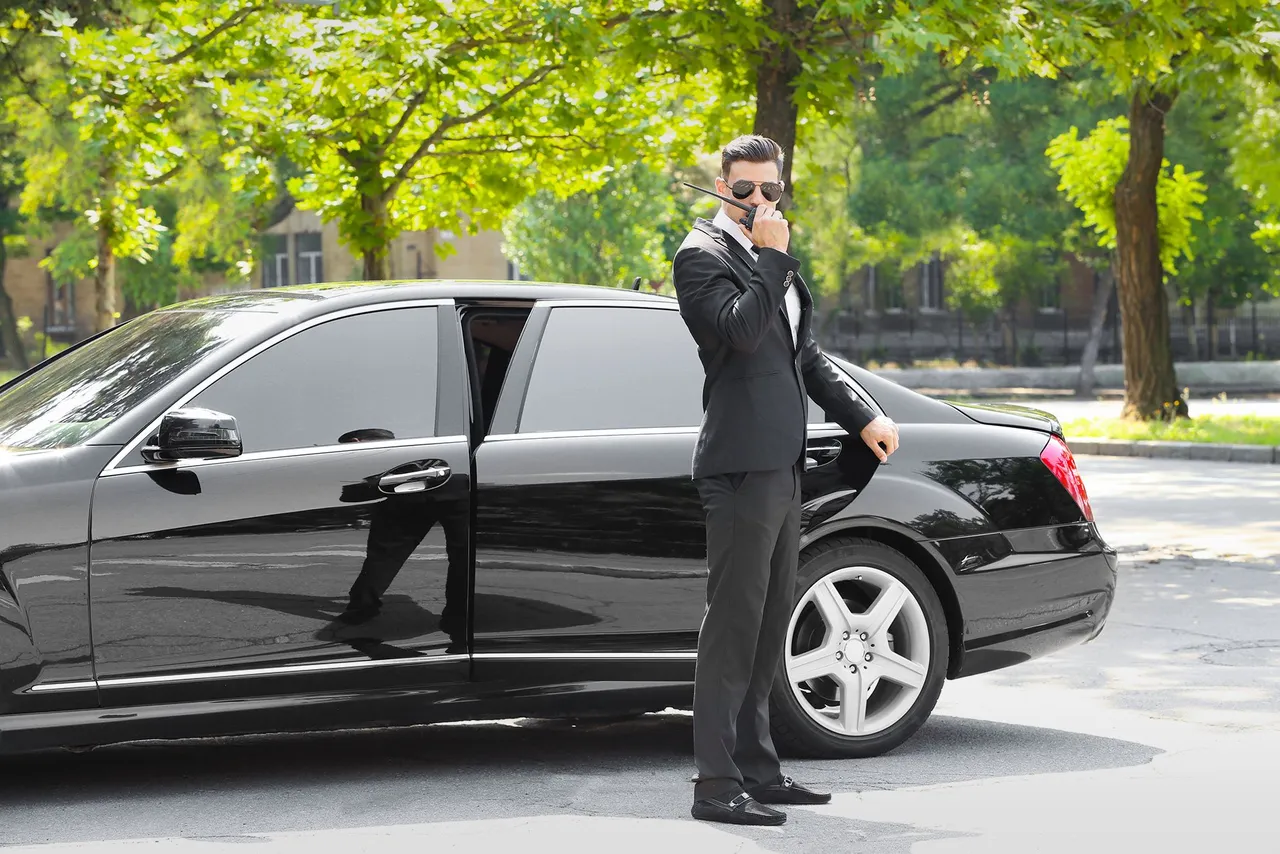 Elite Chauffeured Services, Inc cover